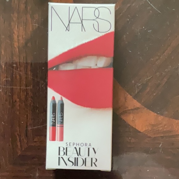 🍁Makeup set-Sheercover bronzer mascara eyeliner makeup remover pads & lipliners - Picture 8 of 14